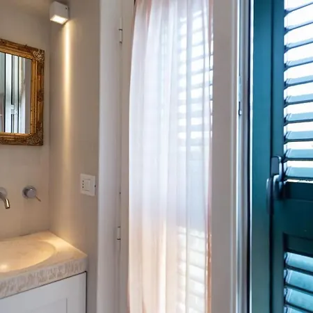 A-typical Mini House Apartment Fasano